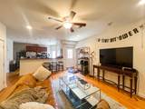 718-20 W Buckingham Pl Apartments